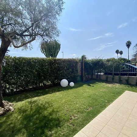 B195 Donego - Elegante Al Mare Apartment Santo Stefano al Mare